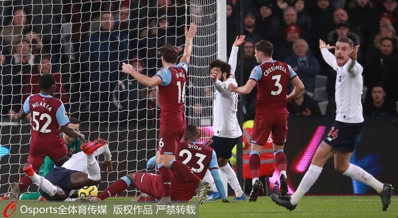  萨拉赫传射建功利物浦逆袭西汉姆联  